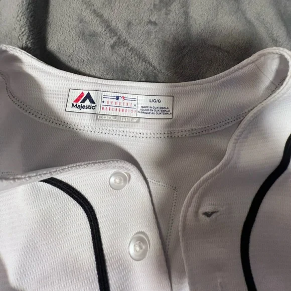 Majestic Mariners Jersey - Picture 2 of 3